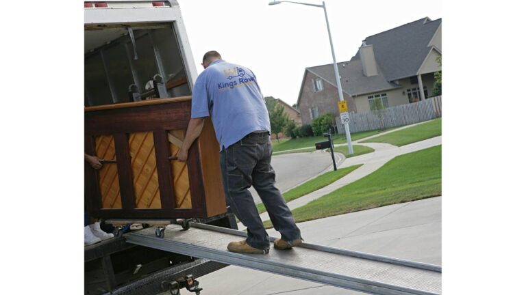 Specialty item moving services, including pianos, provided by our company in Northern Virginia and Washington D.C.